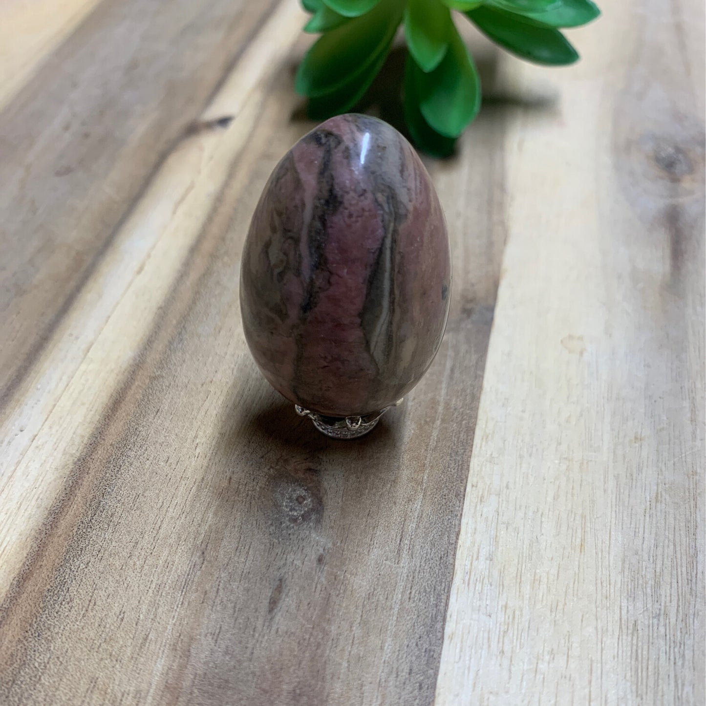 RHODONITE EGG