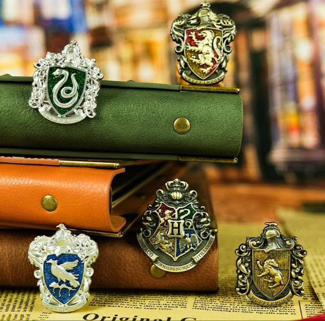 HARRY POTTER PINS