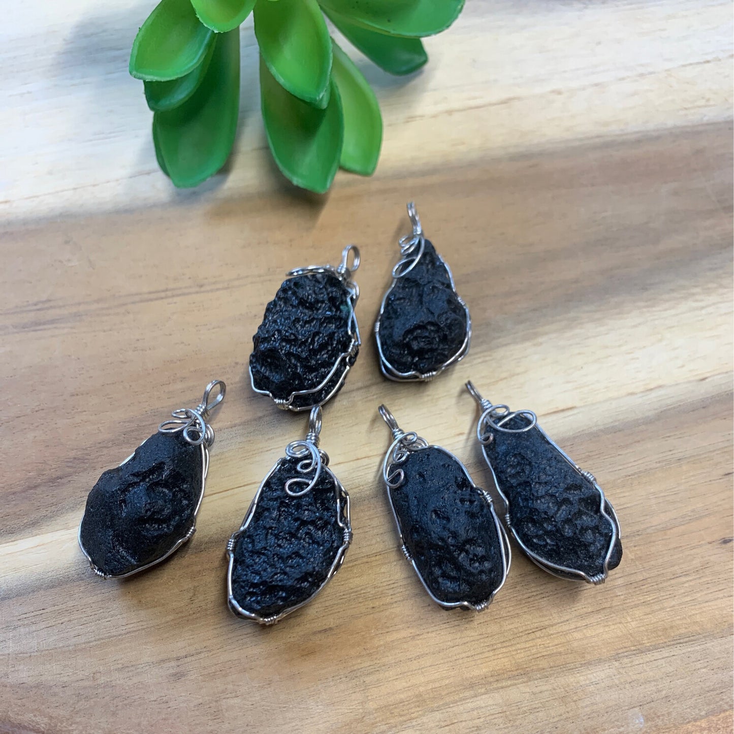 TEKTITE NECKLACE