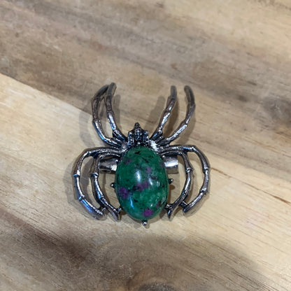 CRYSTAL SPIDER BROACHES