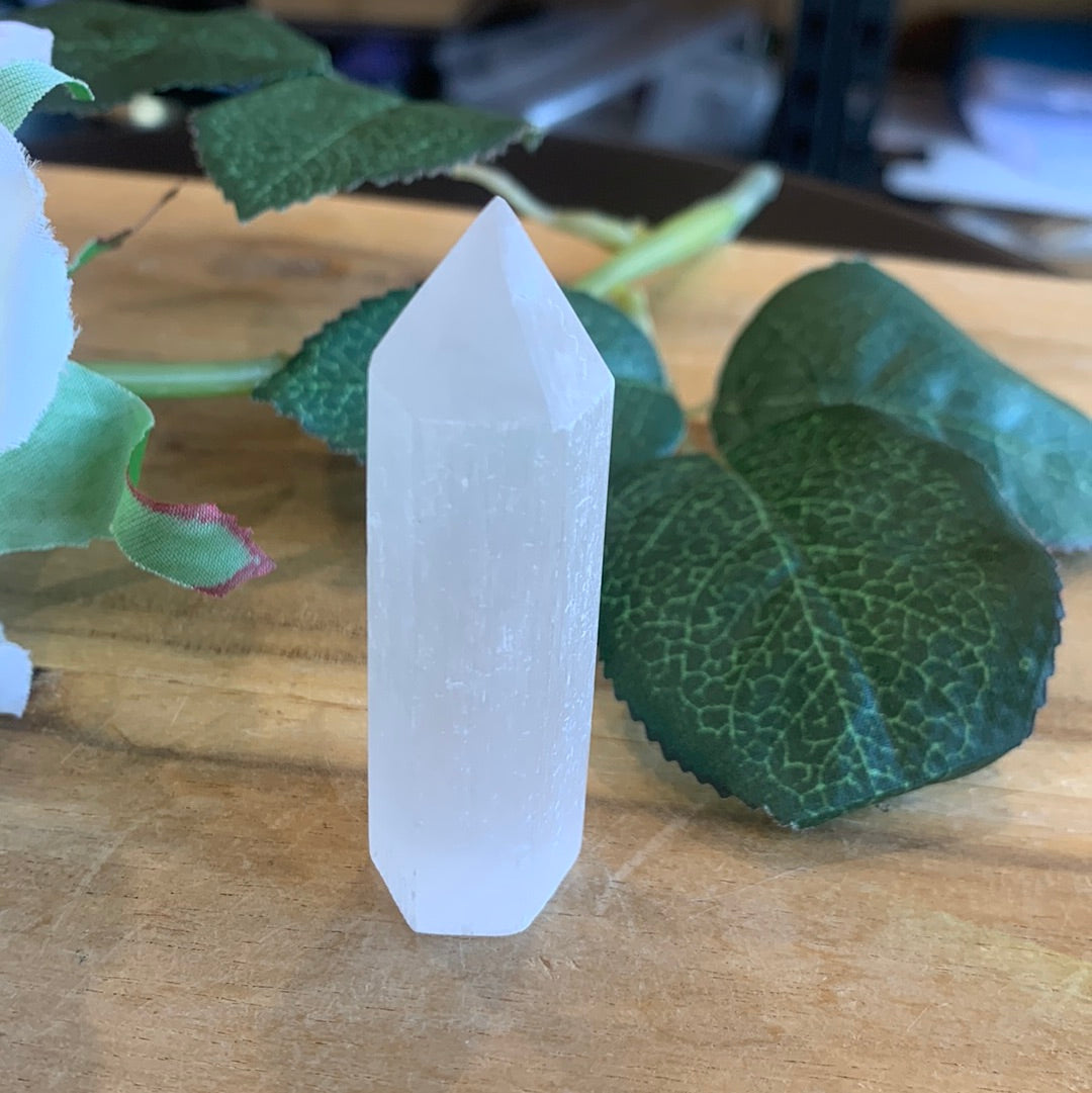 SELENITE POINTS