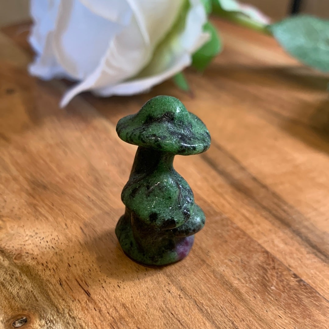 CRYSTAL TRIPLE MUSHROOMS