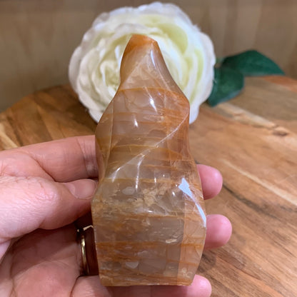 PEACH MOONSTONE FLAME (TIP IS BROKEN)