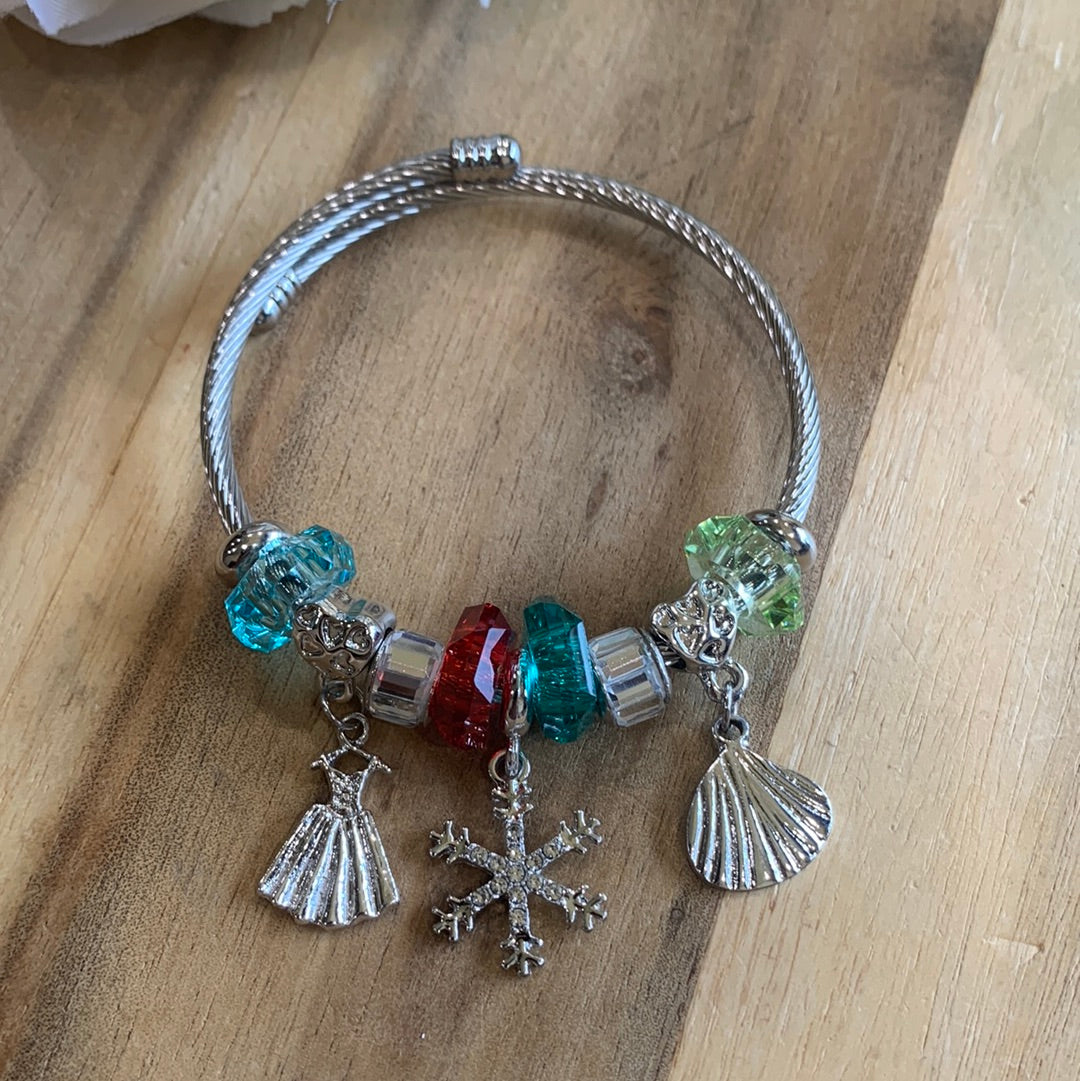 CHARM BRACLETS (NON CRYSTAL)