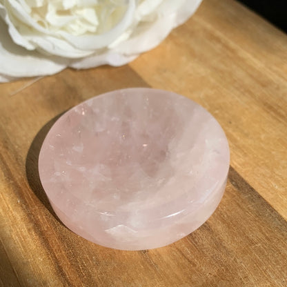 ROUND ROSE QUARTZ BOWL
