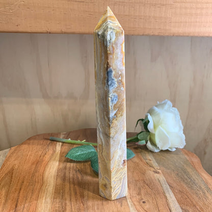 AUSTRALIAN CRAZY LACE AGATE TOWER