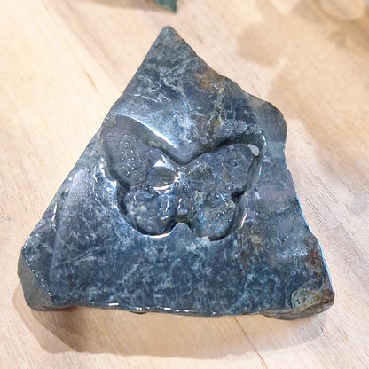 MOSS AGATE BUTTERFLY SLAB