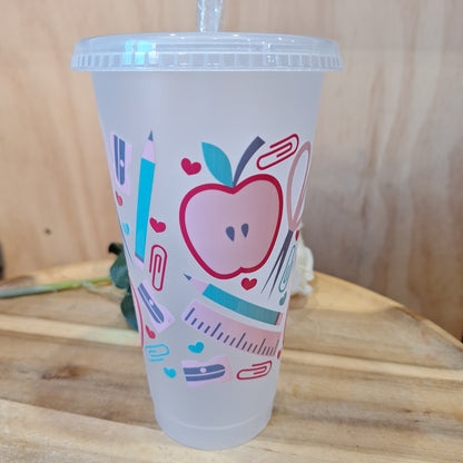 24oz REUSEABLE PLASTIC CUP WITH STRAW AND LID