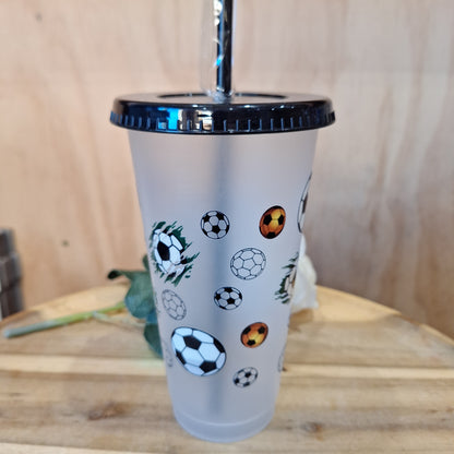 24oz REUSEABLE PLASTIC CUP WITH STRAW AND LID