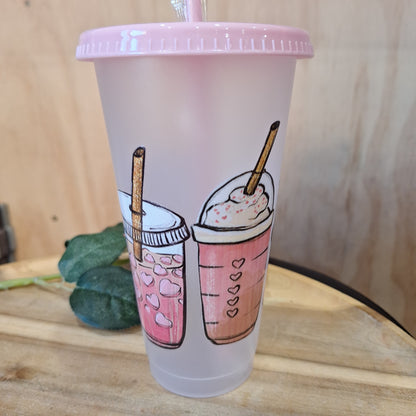 24oz REUSEABLE PLASTIC CUP WITH STRAW AND LID