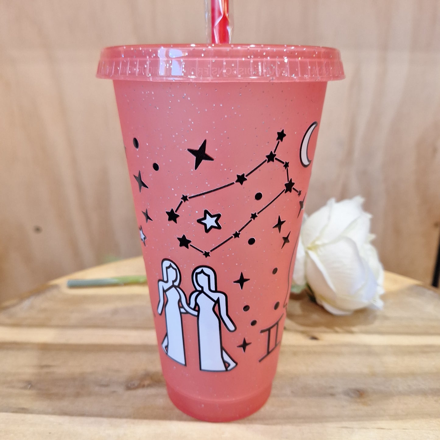 GLITTER REUSEABLE BPA FREE CUP WITH STRAW AND LID 24oz