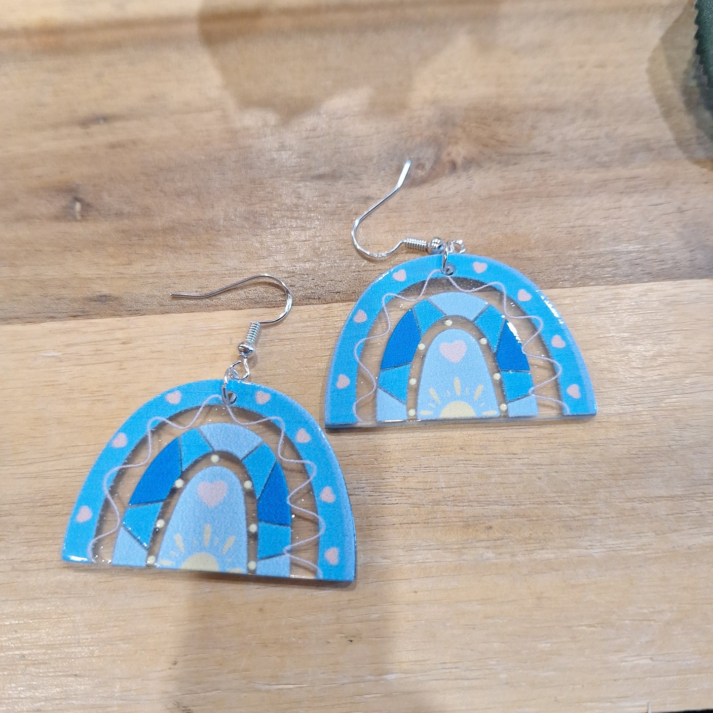 AWESOME ACRYLIC 925 STIRLING HOOK EARRINGS (NON CRYSTAL,)