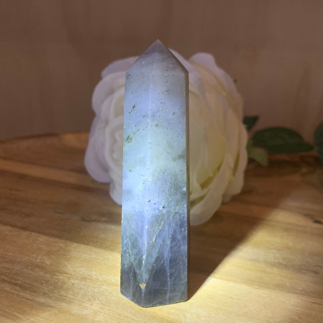 LABRADORITE POINT