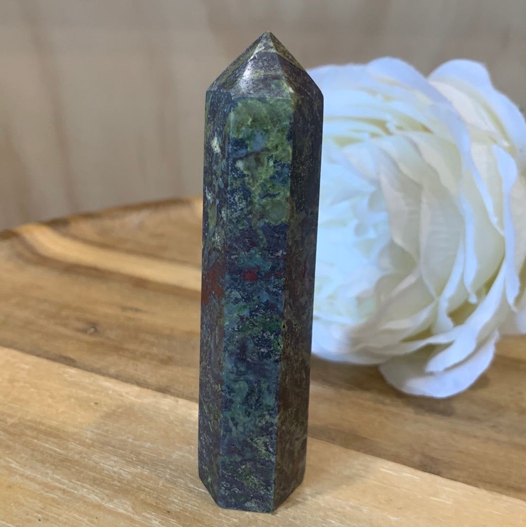 AFRICAN BLOOD STONE POINT