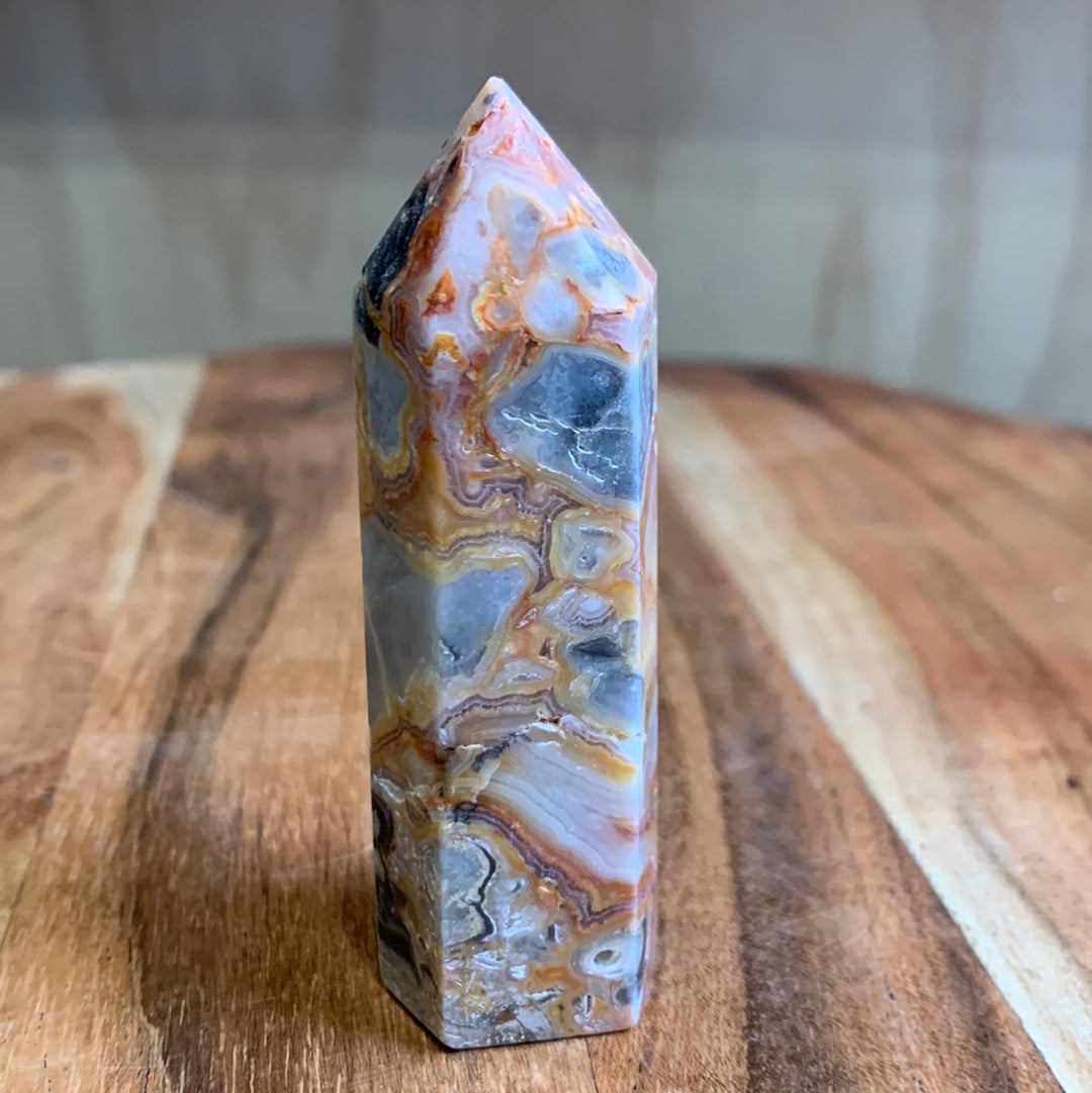 CRAZY LACE AGATE POINT