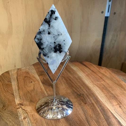RAINBOW MOONSTONE DIAMOND ON ASTROLOGY STAND