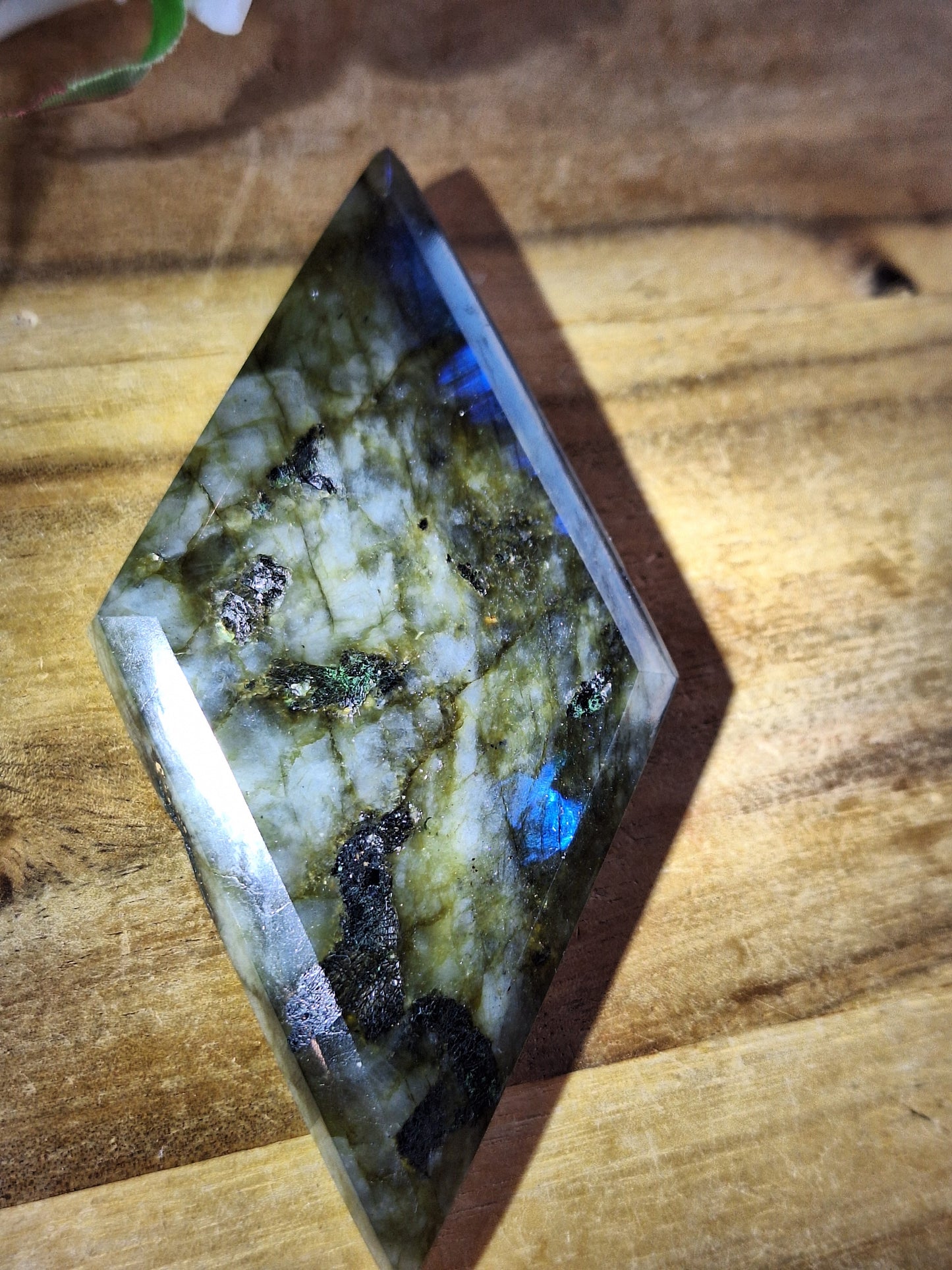 LABRADORITE DIAMONDS