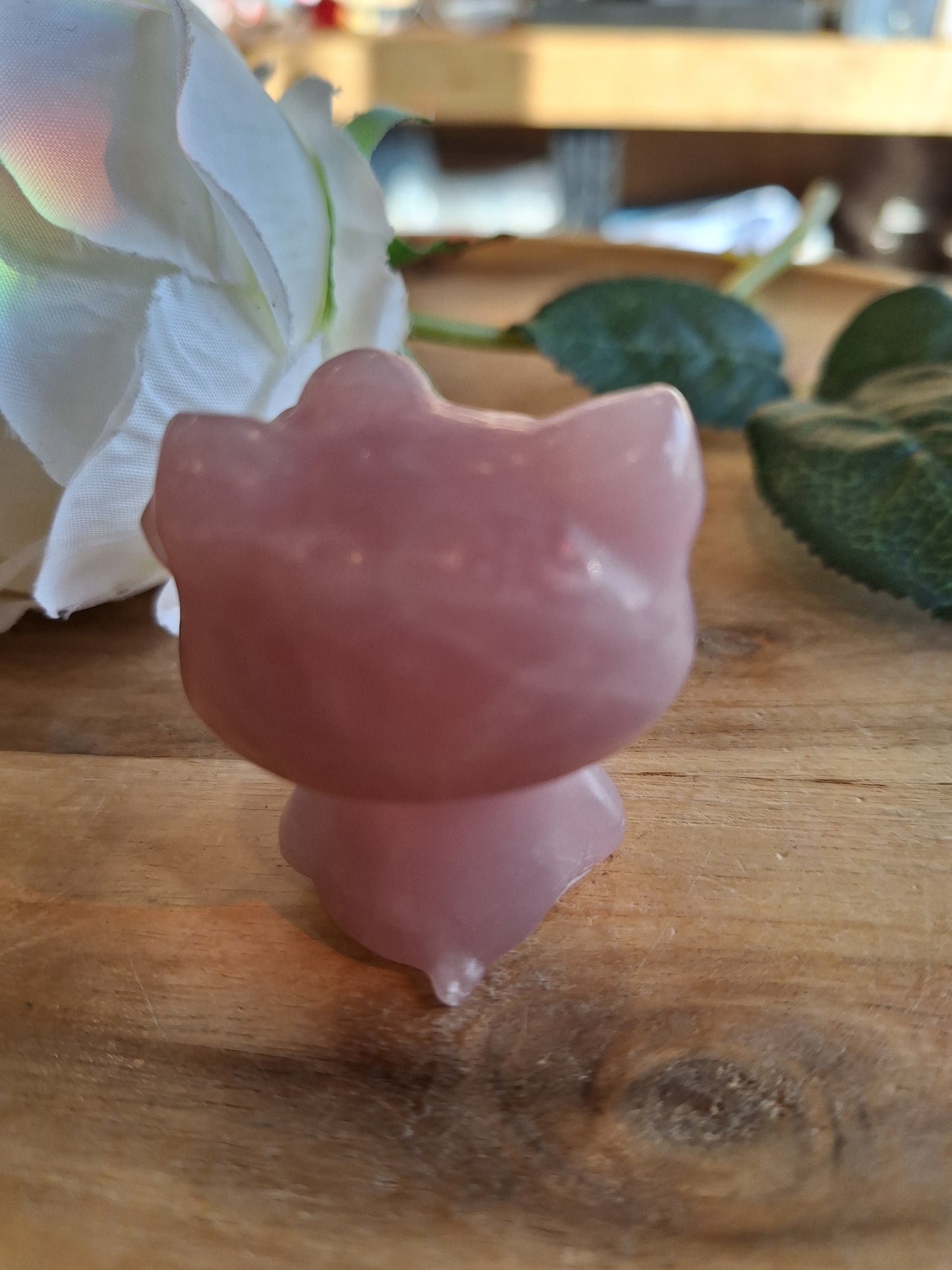 ROSE QUARTZ HELLO KITTY