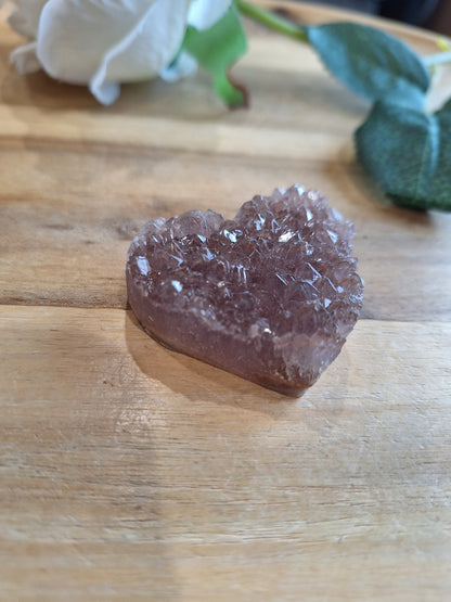 AMETHYST CLUSTER HEARTS