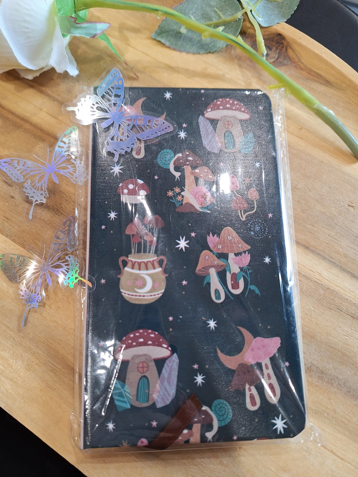 JOURNALS & PLANNERS