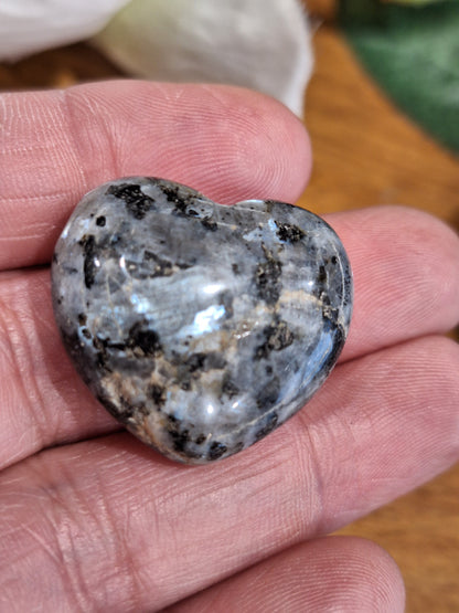 SMALL HEARTS MIX