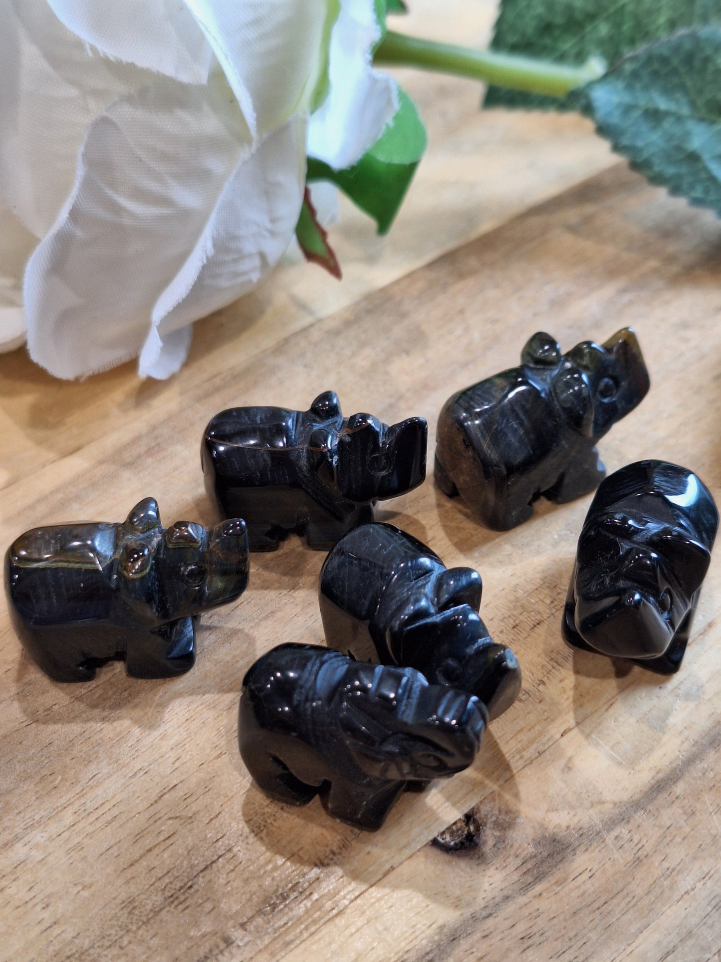 MINI CRYSTAL ELEPHANTS