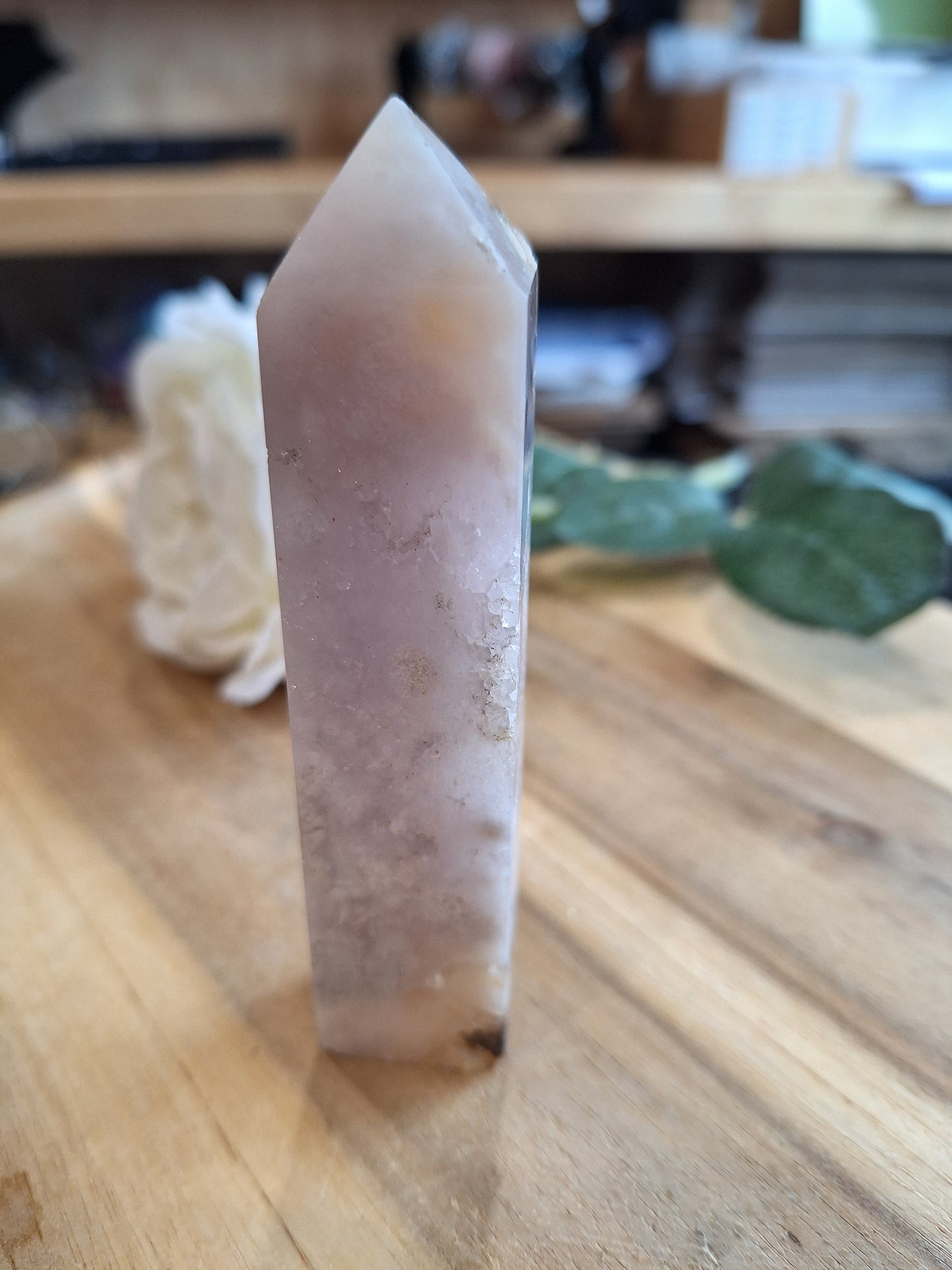 FLOWER AGATE POINT/TOWERS (CHERRY BLOSSOM)