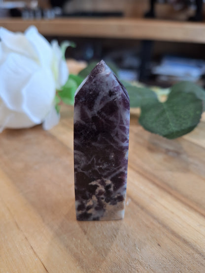 NATURAL PLUM BLOSSOM TOURMALINE UNICORN TOWER/POINTS