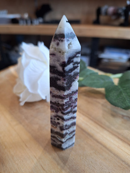 NATURAL PLUM BLOSSOM TOURMALINE UNICORN TOWER/POINTS