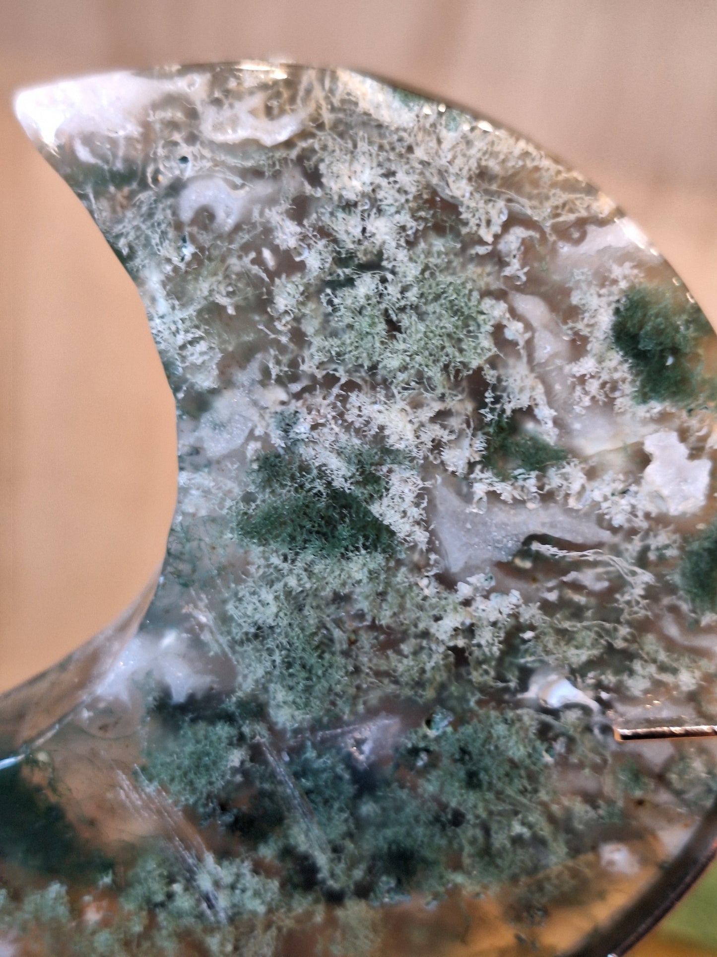 MOSS AGATE MOON INCLUDING STAND