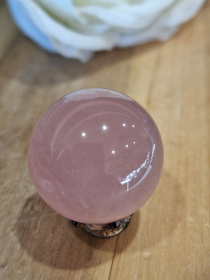 ROSE QUARTZ SPHERES WITH STAR