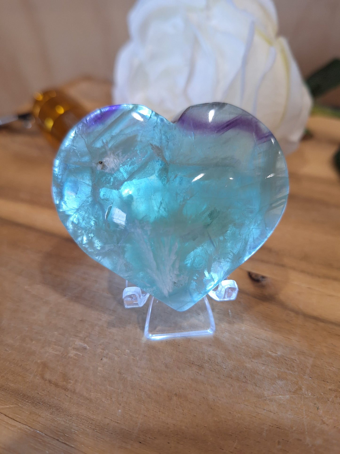 SNOWFLAKE FLUORITE HEARTS