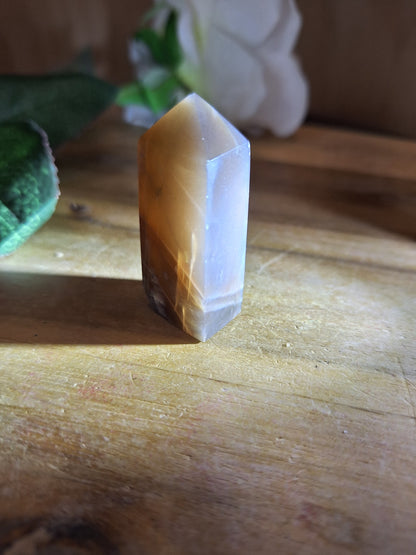 BROWN MOONSTONE POINTS (NON PERFECT CARVING)