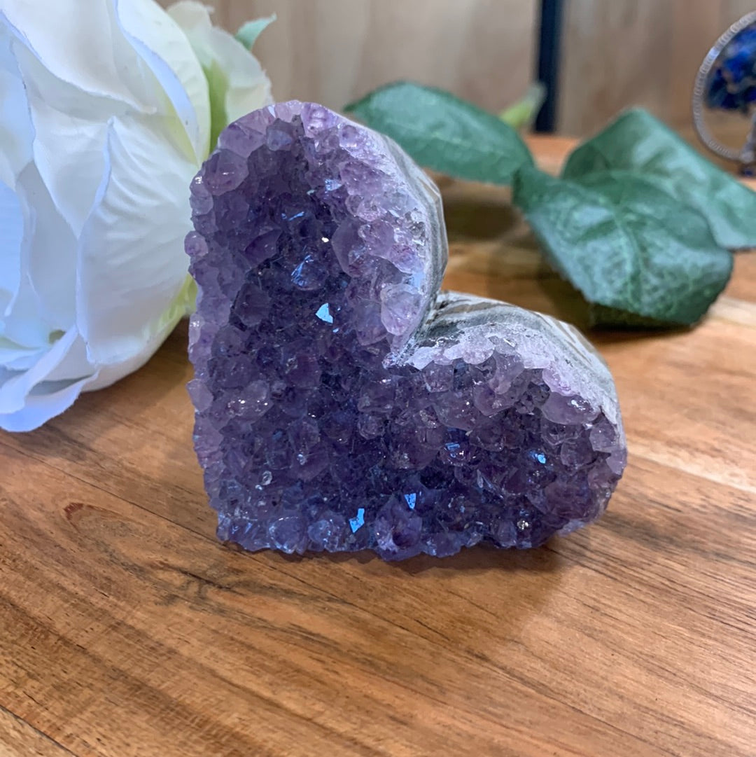 AMETHYST CLUSTER HEART
