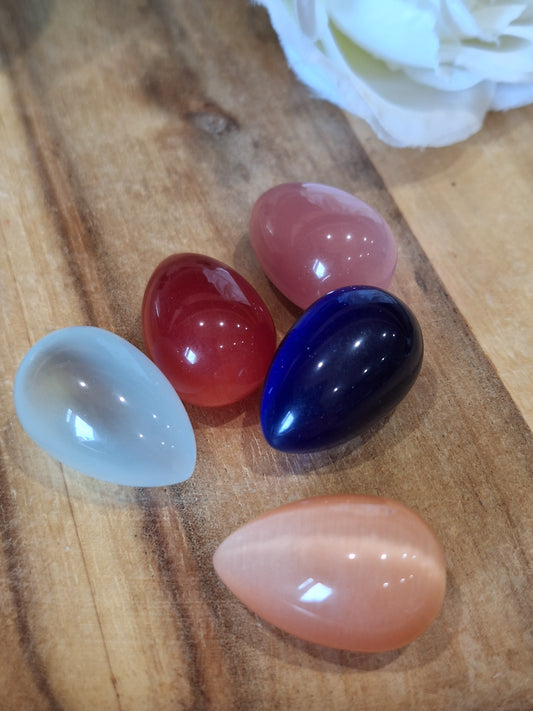 CATS EYE EGGS