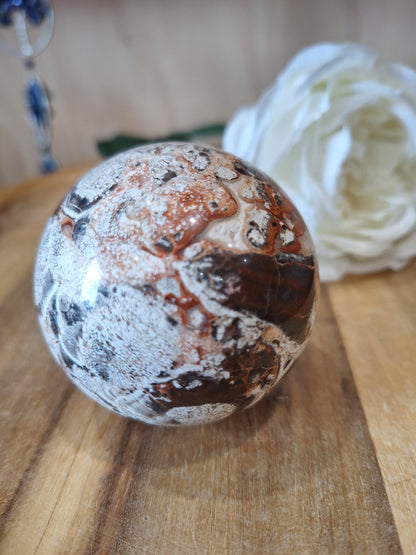 MEXICAN AGATE SPHERE (ALSO KNOWN AS CRAZY LACE)