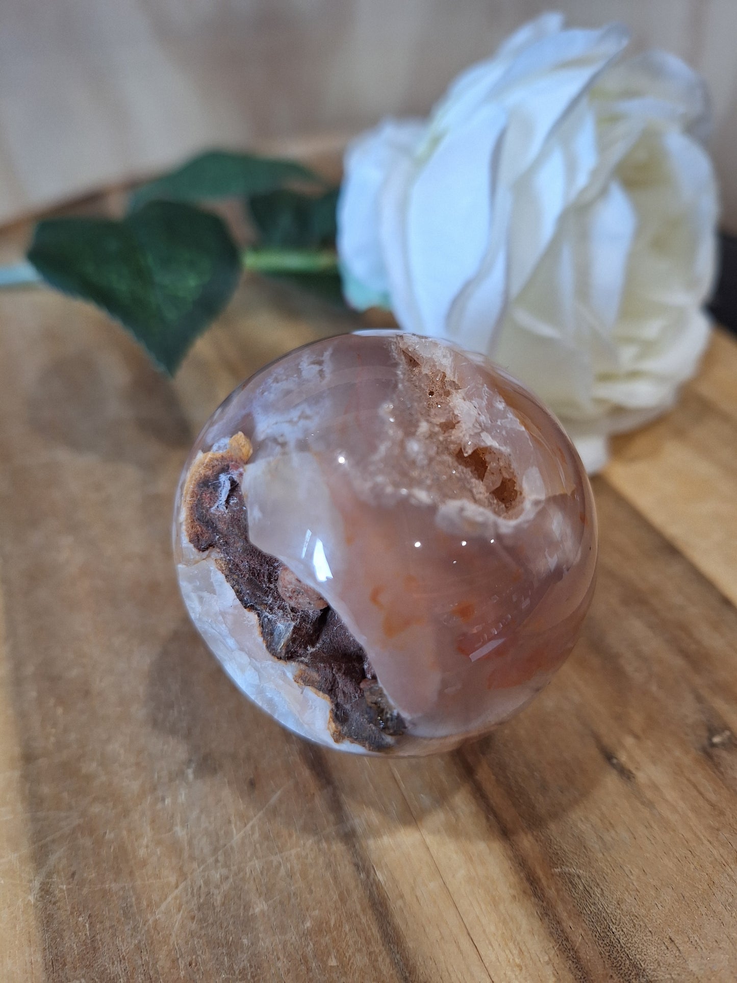 FLOWER AGATE SPHERE