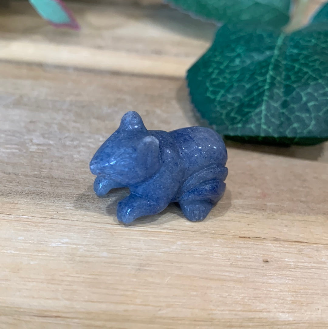 MINI CRYSTAL ANIMALS AND CARVINGS