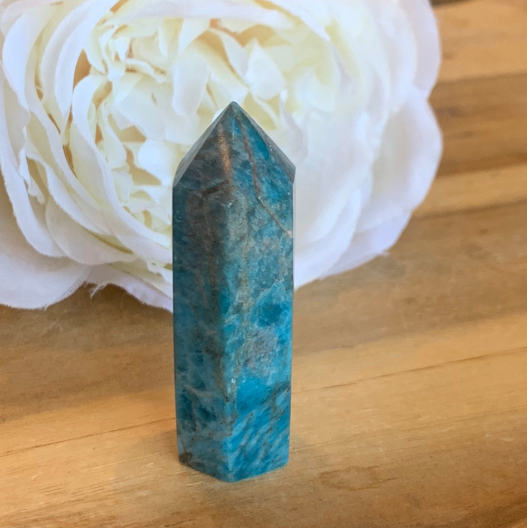 BLUE APATITE POINT