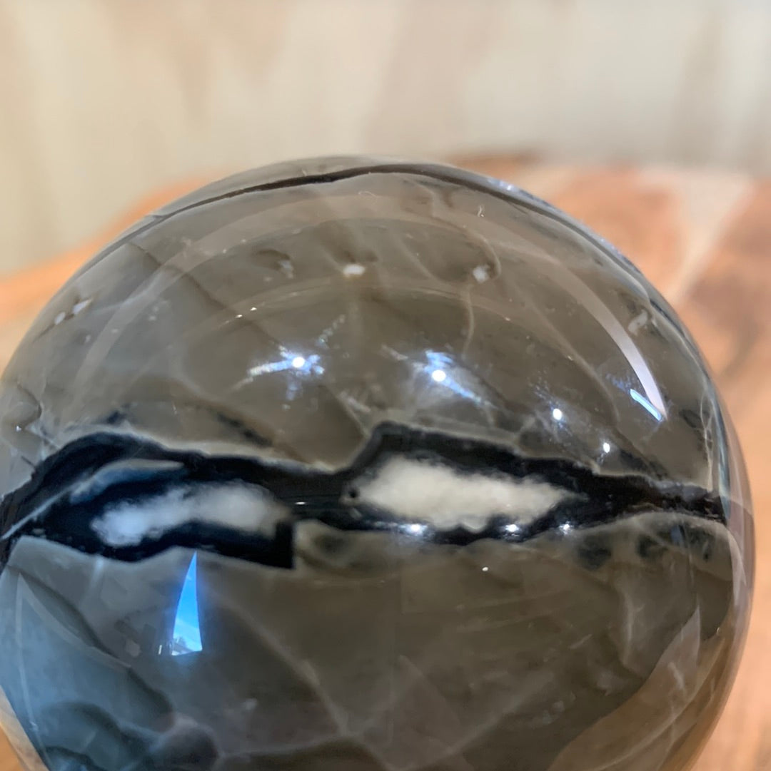 VOLCANO AGATE SPHERES