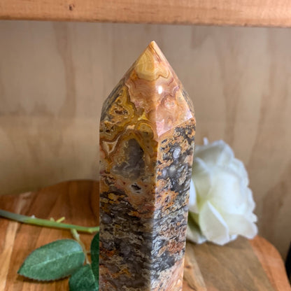 CRAZY LACE AGATE TOWER
