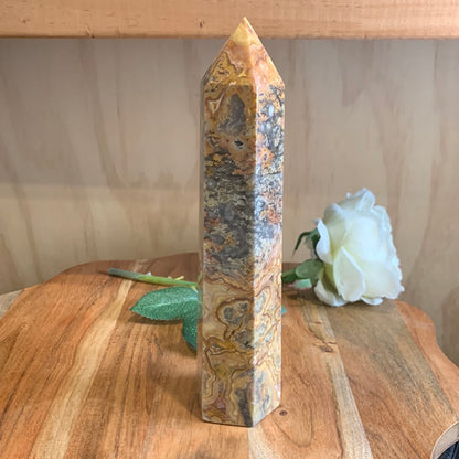CRAZY LACE AGATE TOWER