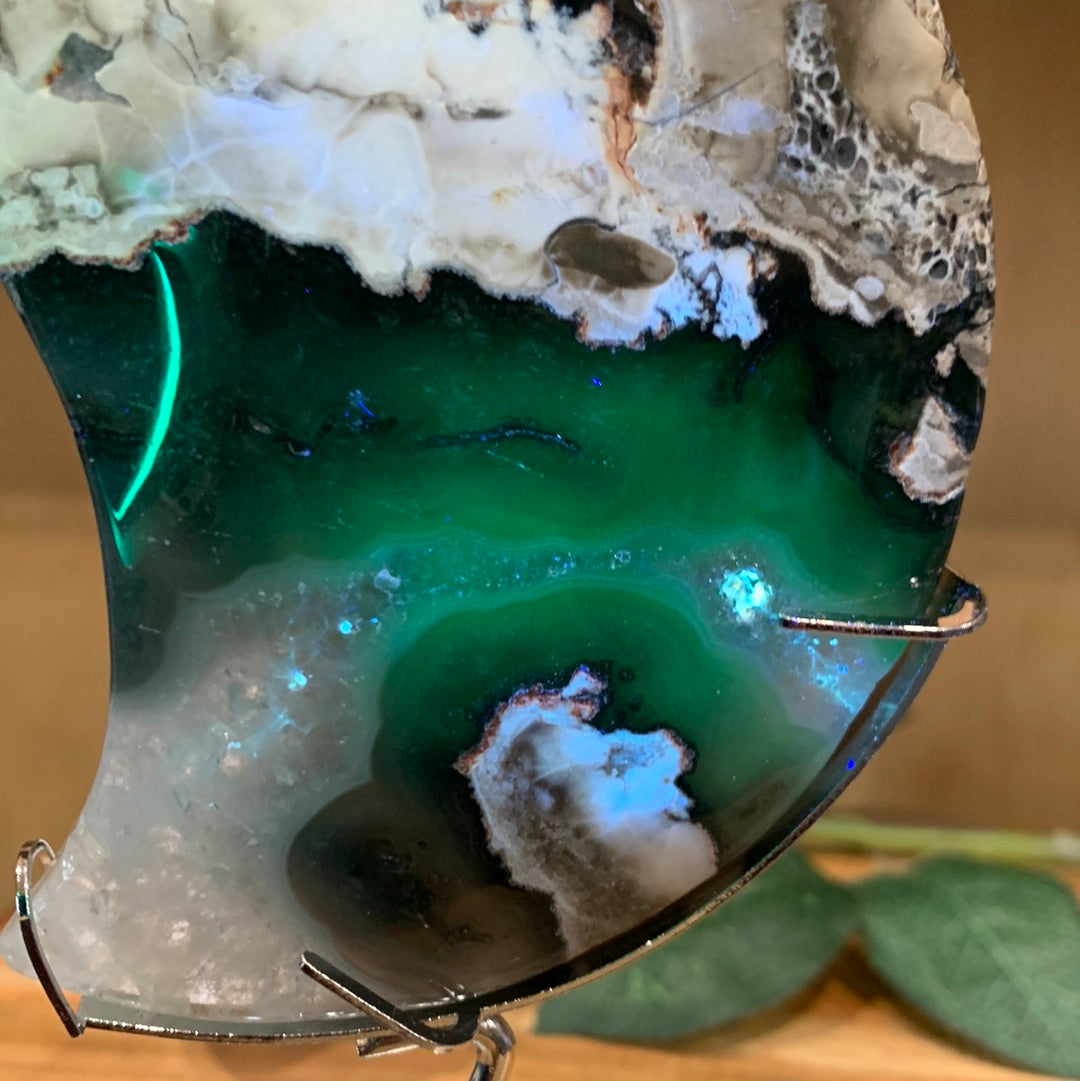 VOLCANO AGATE MOON ON SILVER ASTROLOGY STAND