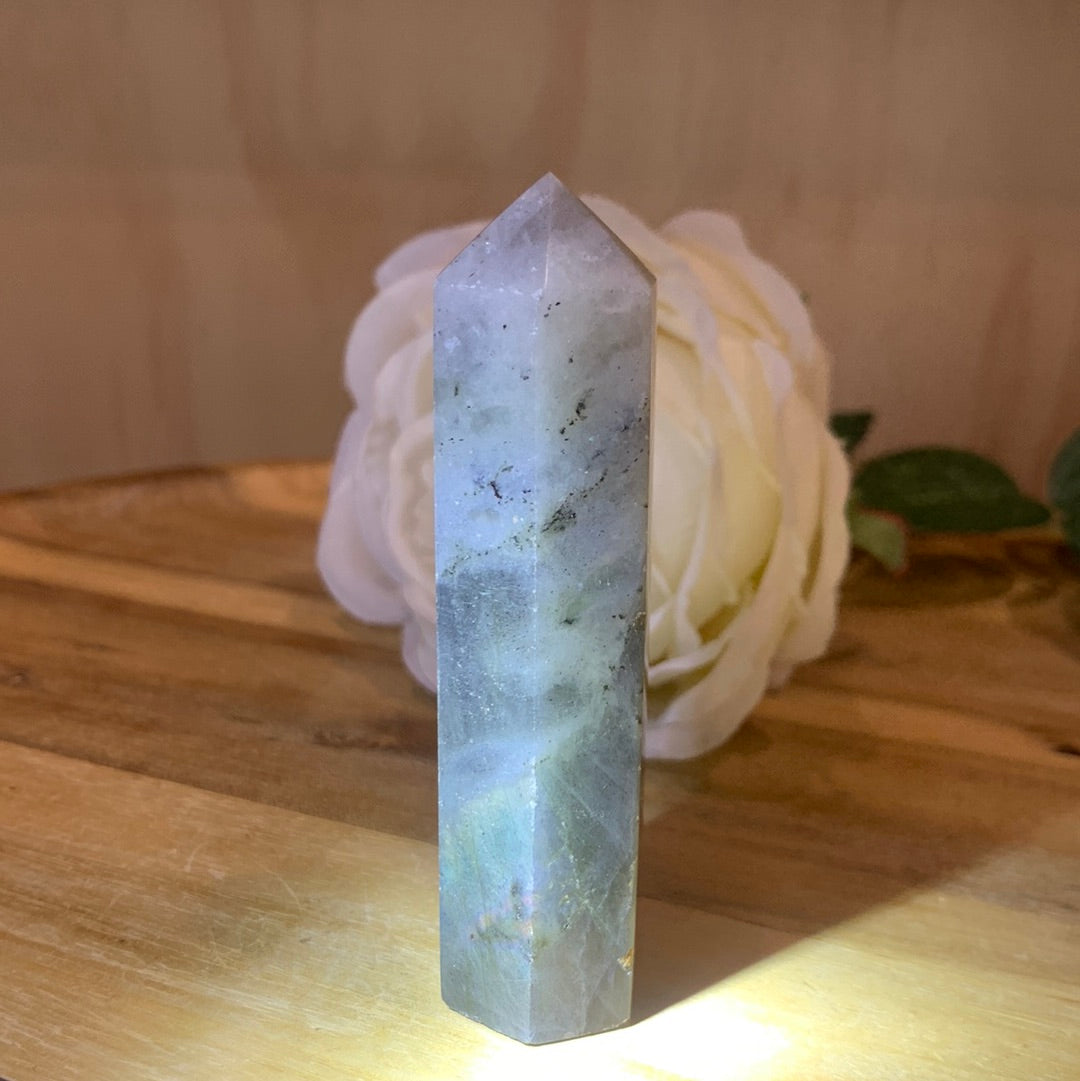 LABRADORITE POINT