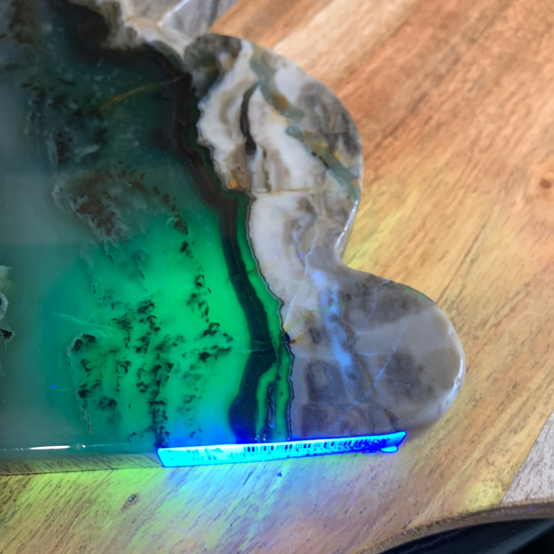 VOLCANO AGATE RABBIT (LARGE)