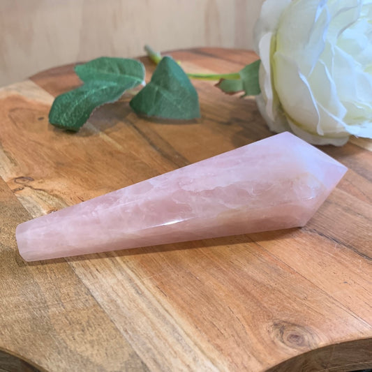 ROSE QUARTZ WAND