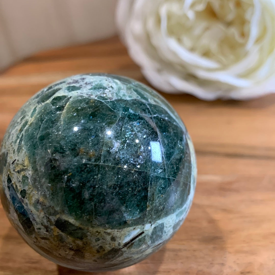 GREEN APATITE SPHERES