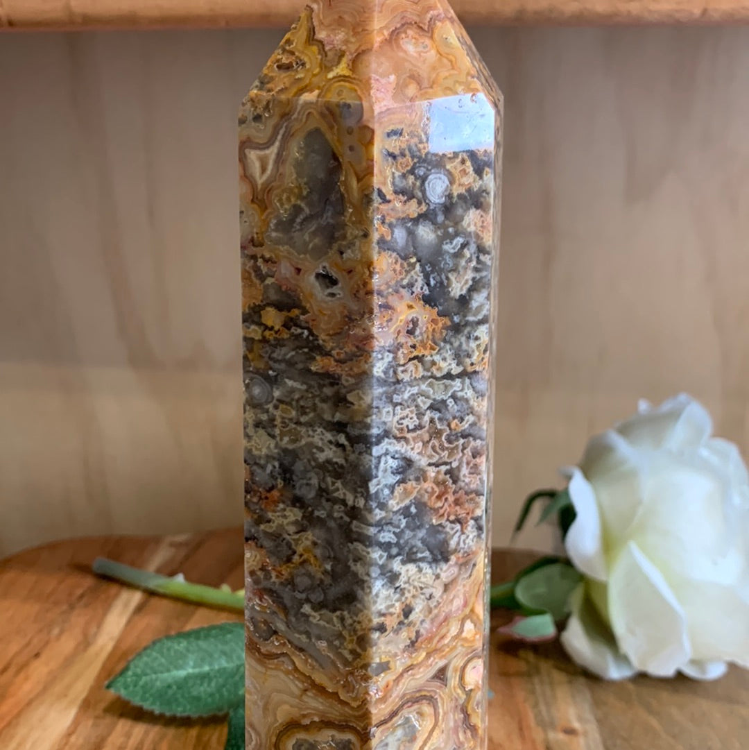 CRAZY LACE AGATE TOWER