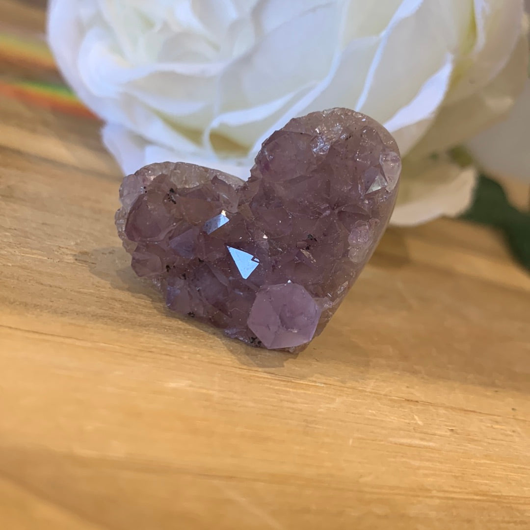 AMETHYST CLUSTER HEARTS