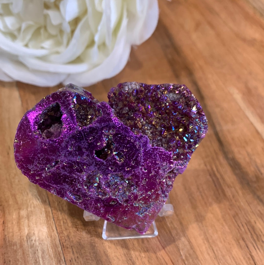 AURA COATED SPHALERITE HEARTS